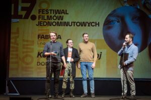 Studenci i absolwenci poznańskiego filmoznawstwa z pierwszą nagrodą na Festiwalu Filmów Jednominutowych